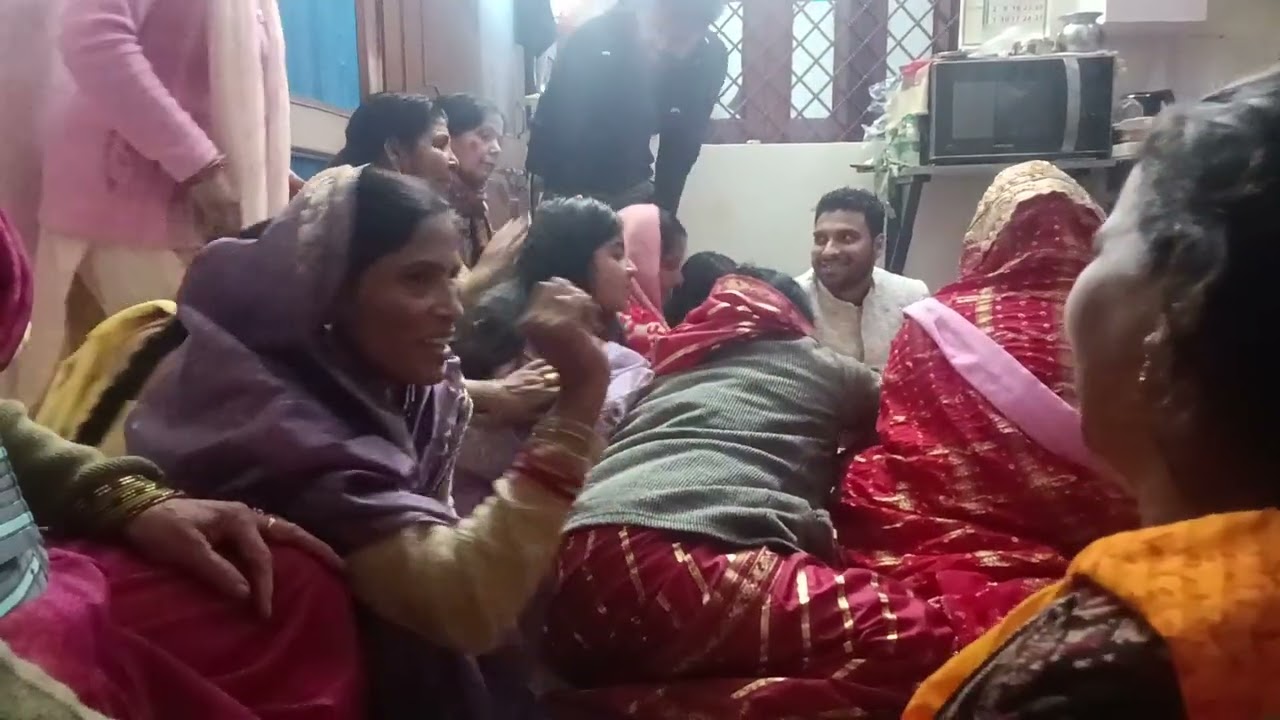 Special shaadi geet 🙏💯 shadiyon mein gae jaane wala 🌷🌺 Banna geet#trending video#YouTube video 🌷🌺