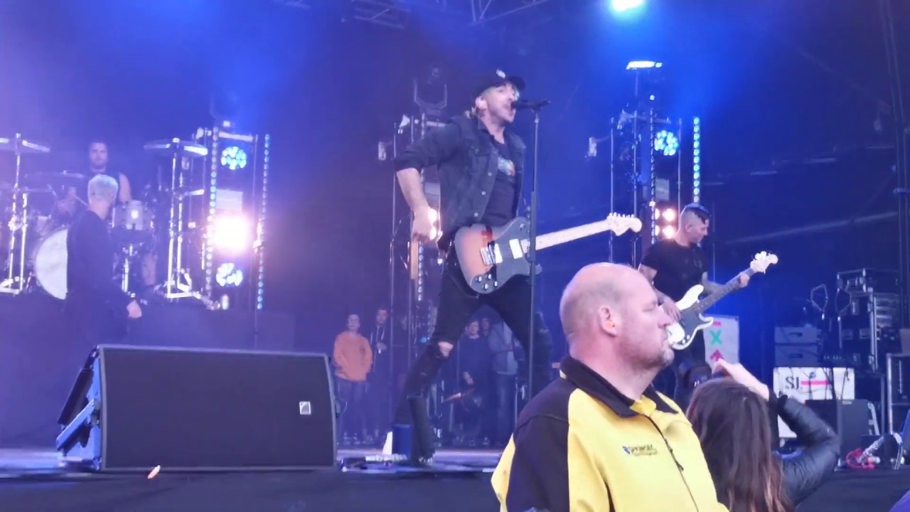 Stella/Dark Side of Your Room - All Time Low (Live @ Slam Dunk Festival, Leeds - 25/05/19)