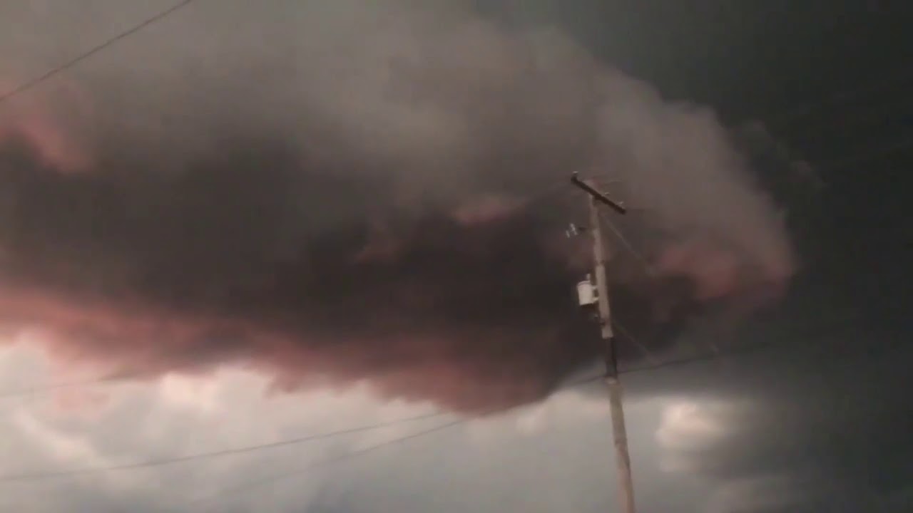 Scary Rotating Storm Cloud Forming In Texas