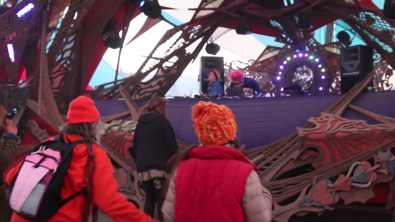 Rare clip of Goa Gil and Ariane dancing, to Sectio Aurea at Oregon Eclipse 2017