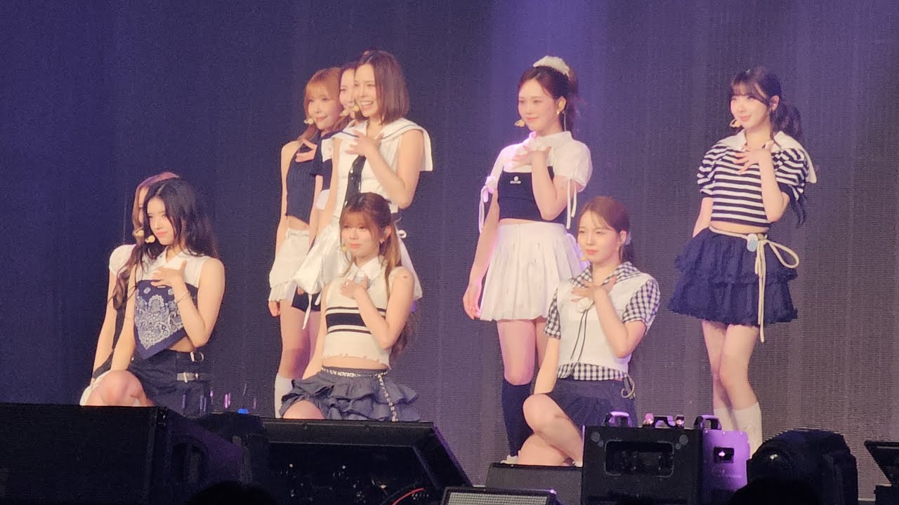 NiziU (ニジュー) (니쥬) - SHINING DAY [NIZIUNIVERSE in HONG KONG] 4k fancam 推おしカメラ 직캠 2025.06.21