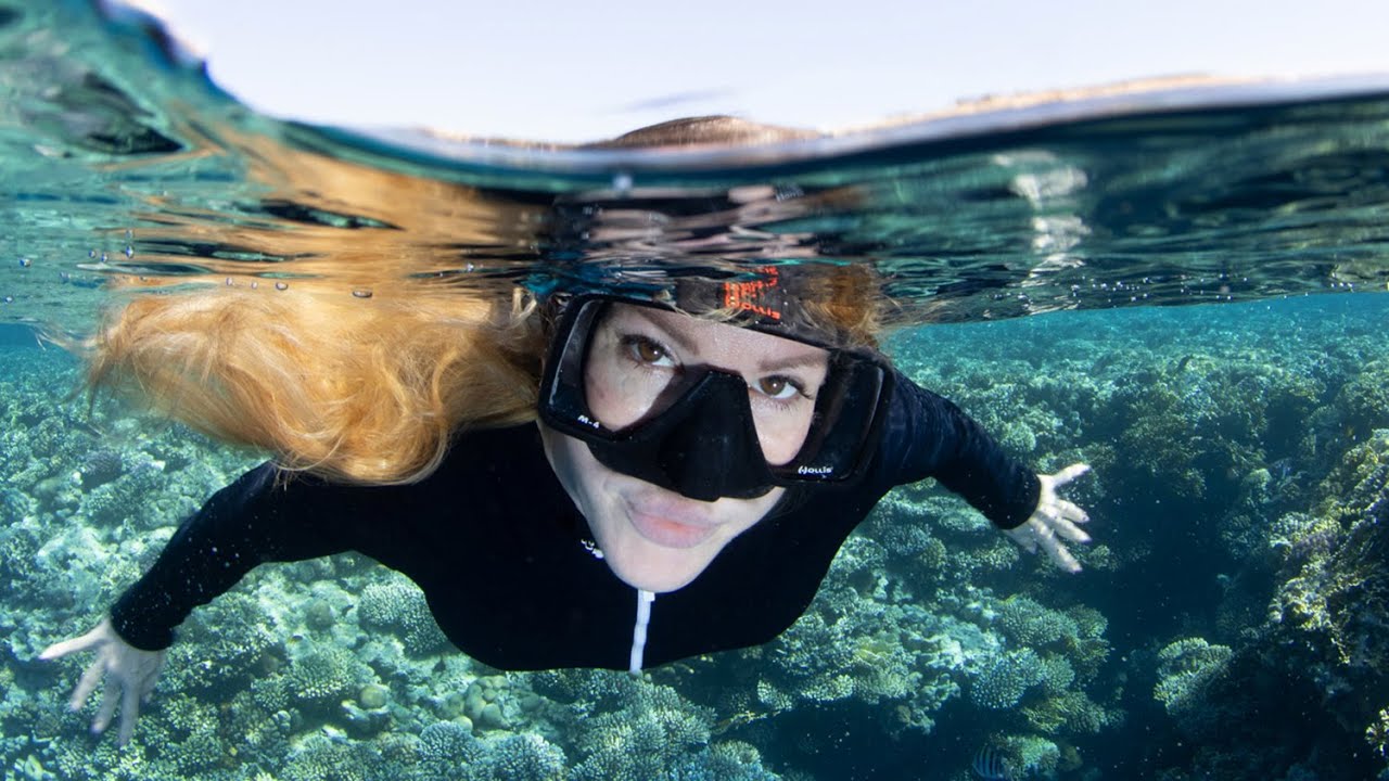 Ellie Goulding visits the Great Fringing Reef of the Red Sea