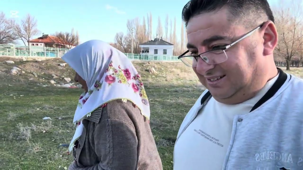 Bugünde Rahıme sultanımla gezmeye dolaşmaya çıktık bır gezelim dedim Anamla iftar yemeyı hazırladım 