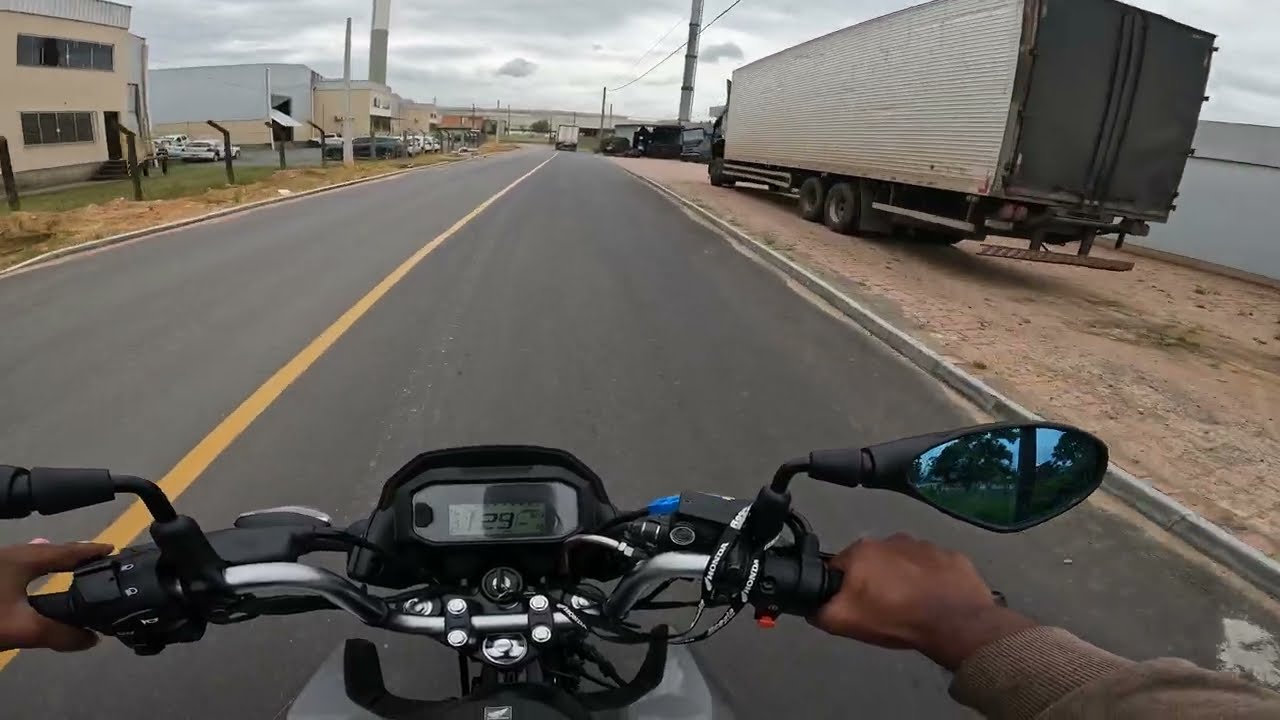 ROL&Ecirc; COM MINHA PRIMEIRA MOTO 0km 160 start 2025 EM 4K ! #shorts
