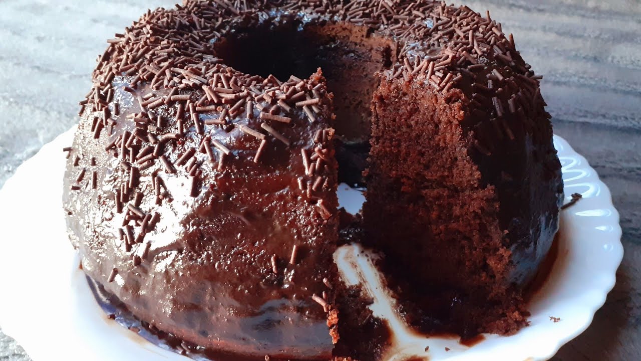الكيكة اليومية بالماء مسقية بصلصة الماء والشوكولا🍫 من أروع الكيكات عندي إقتصادية وهماوية👌
