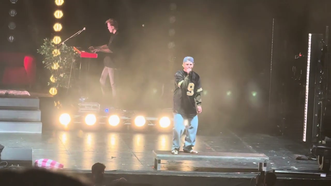 Alex Warren- You Can't Stop this new song live in the 3Arena March 2025