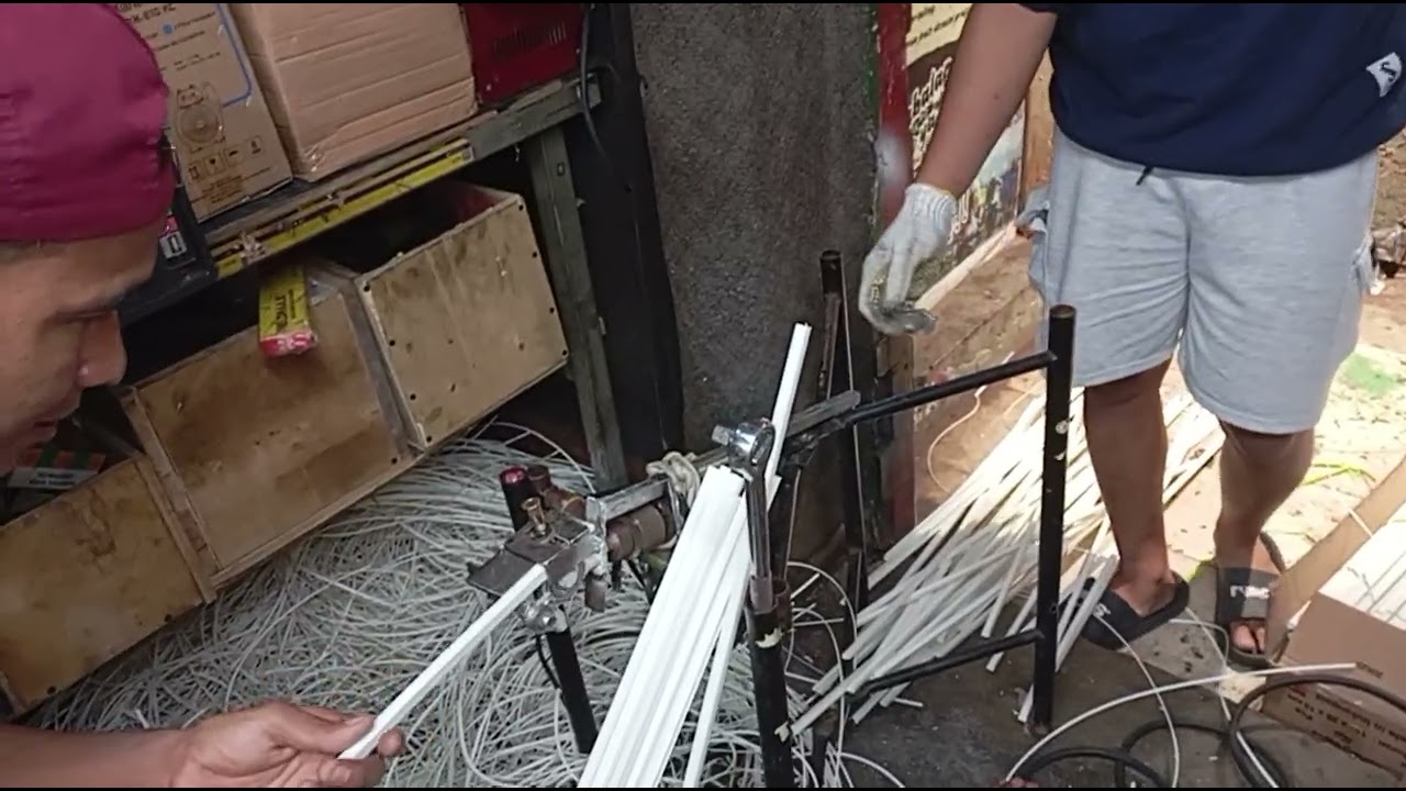 POTONG DUCTING (potong bagian pengunci tutup)