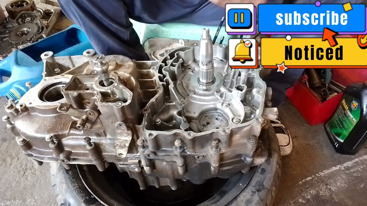how to install transmission and crankshop assembley Piaggio ape city 230 cc
