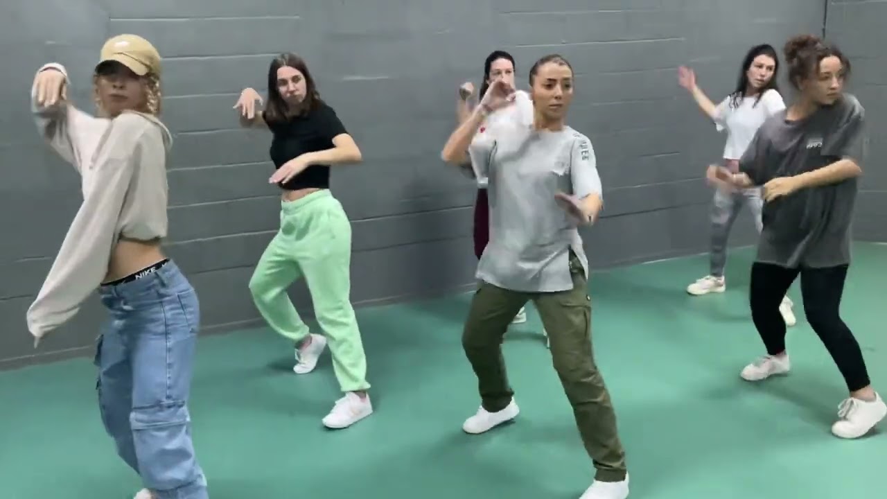 Cours de danse lille  Ecole de danse lille &agrave; voir absolument  Hip hop new style by Fred