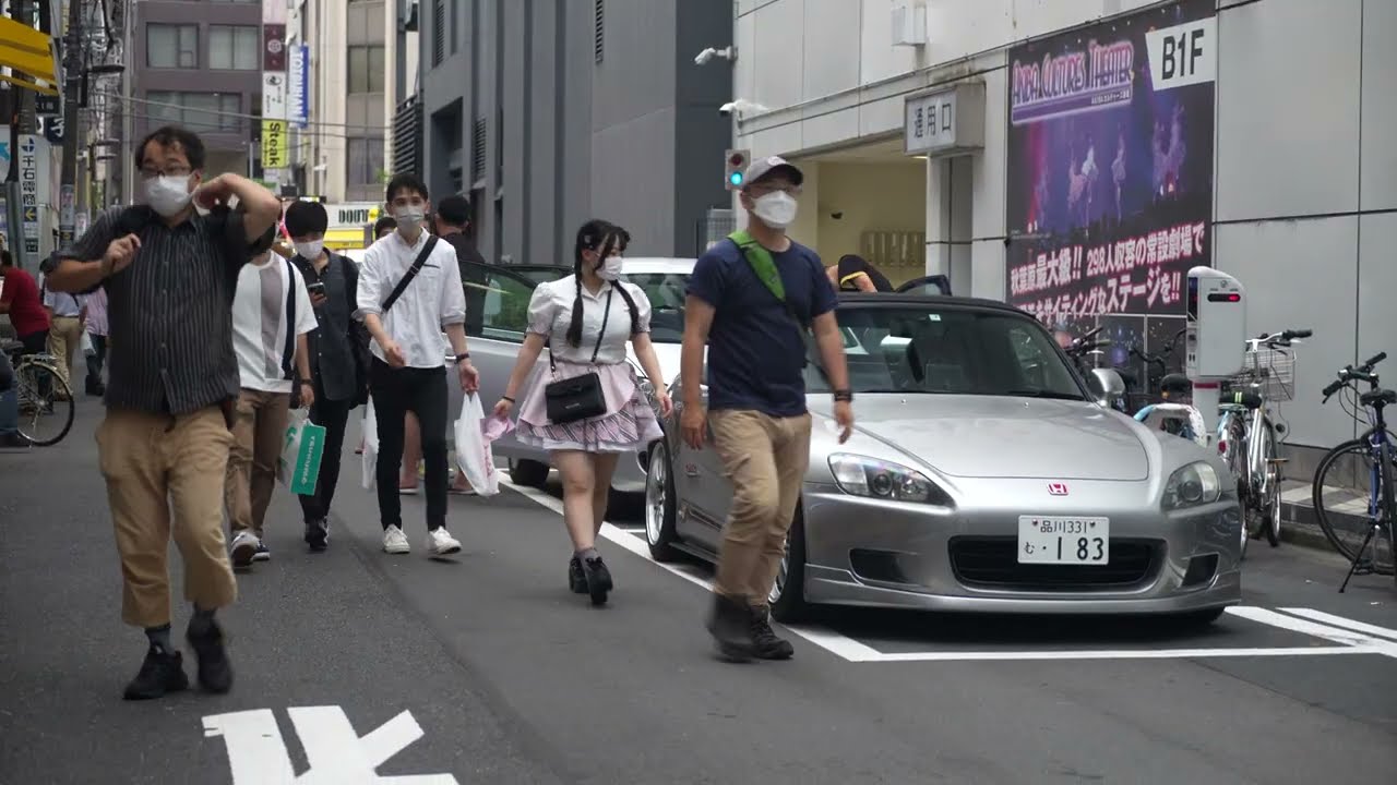 Japonesas se fugan de casa