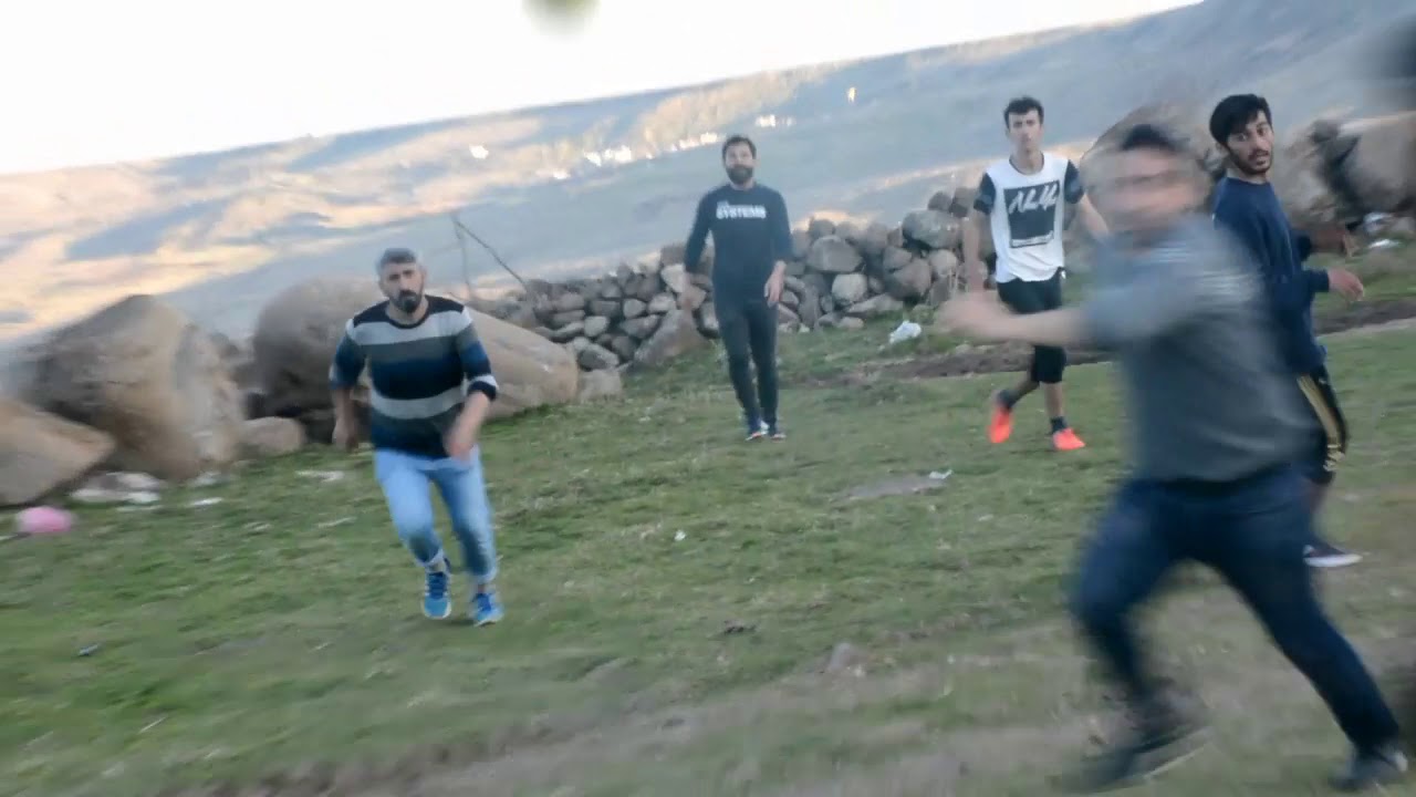 Gunde bafe tope rojaka xweş