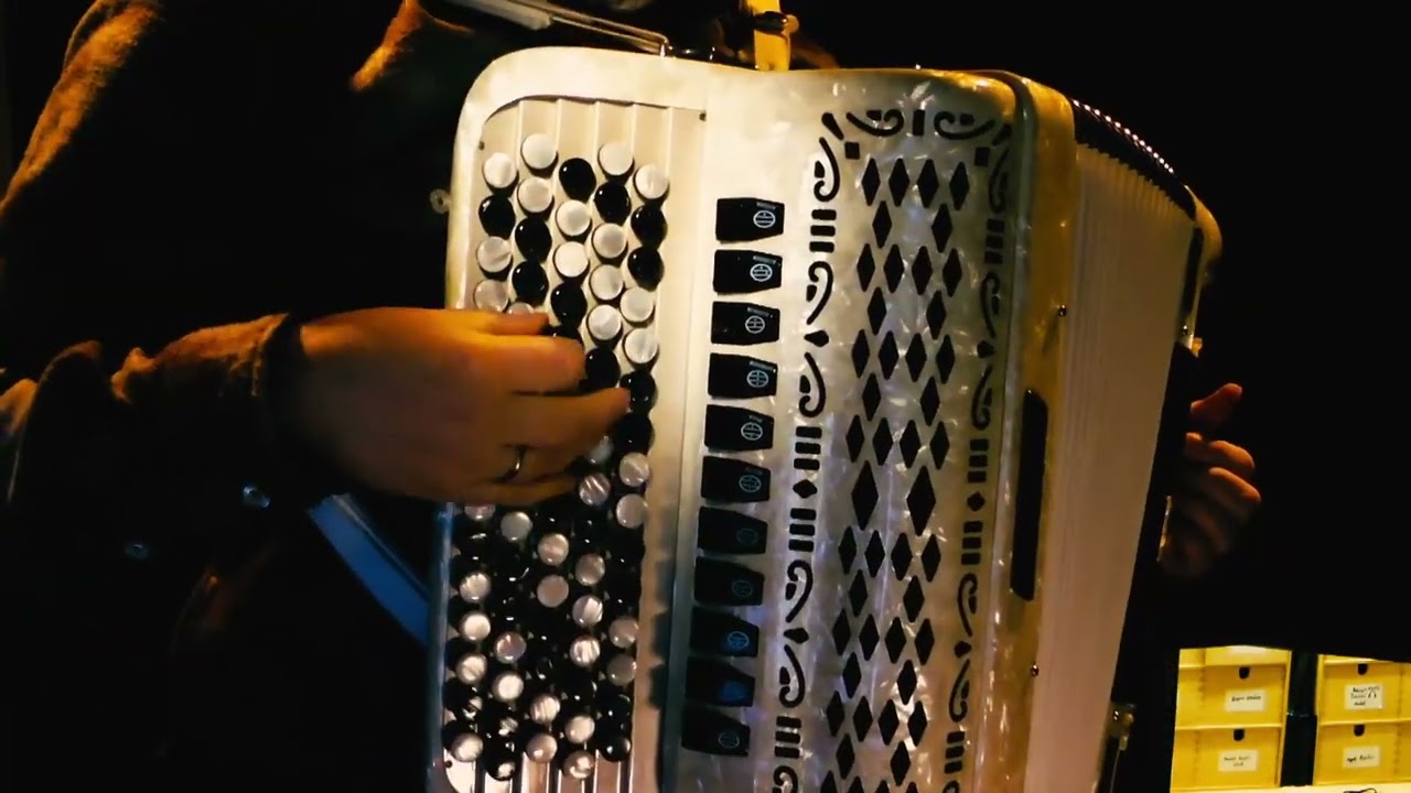 Klezmer Pattern on Accordion