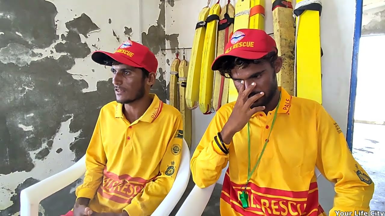 A Lifeguard's Urgent Message from Hawke's Bay Karachi - Sandspit Beach, Karachi
