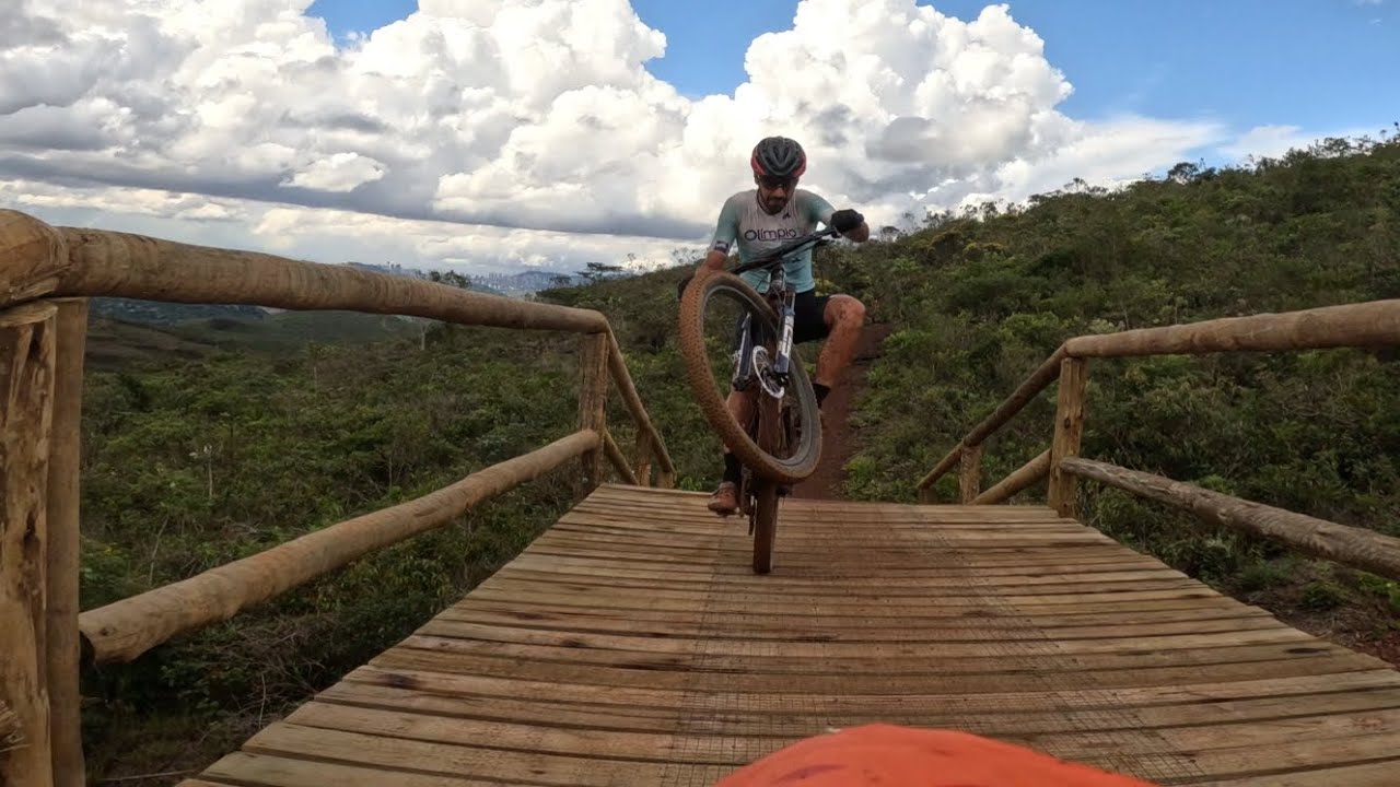 Descida Boca do sapo Mais globo da morte, Morro do Chapéu Nova lima 