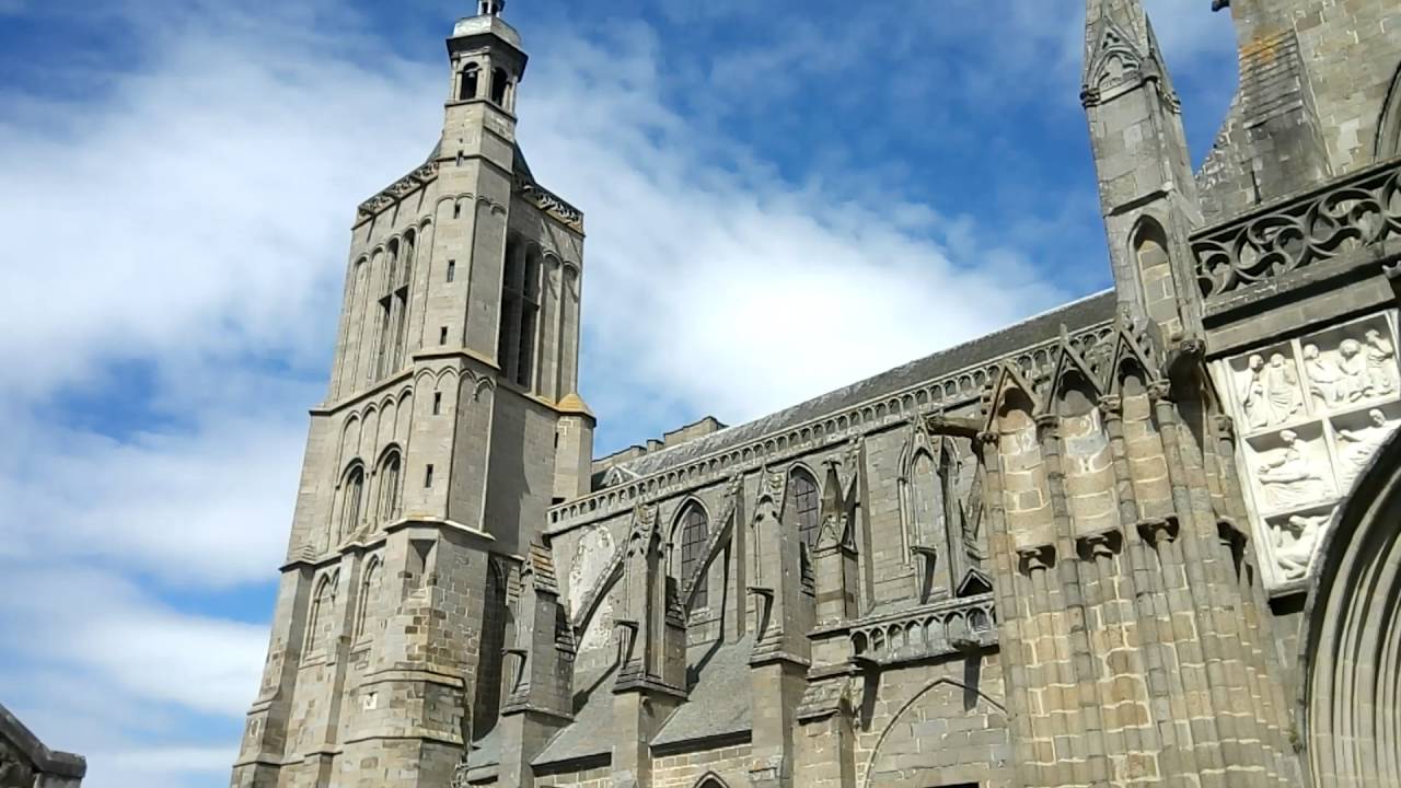 Cloches de la cathédrale de Dol de Bretagne