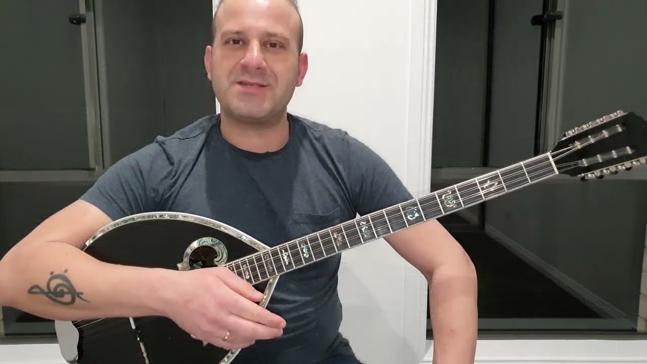 Ά&nu; &mu;' &alpha;&xi;&iota;ώ&sigma;&epsilon;&iota; &omicron; &Theta;&epsilon;ό&sigmaf; - An m' aksiosei o Theos