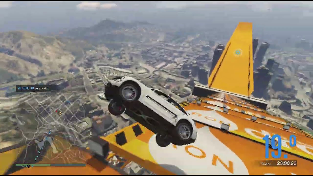 GTA megarampa bajada épica #gta #gtaonline #gtav #actividades 