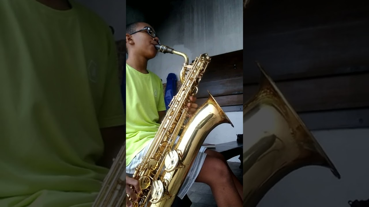 Hino 440 sax barítono e violino ccb