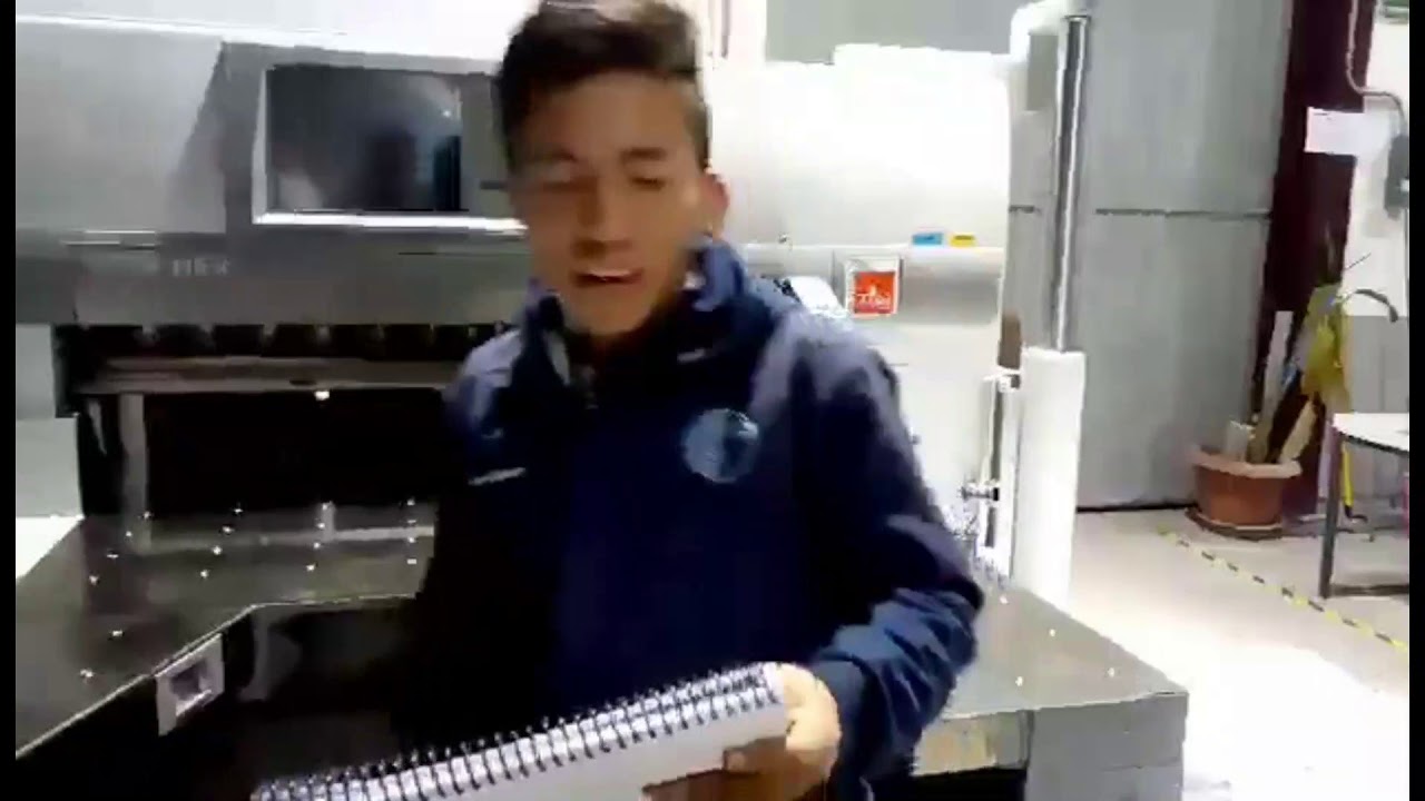 Como cortar con la guillotina polar 115 (CETis 16)