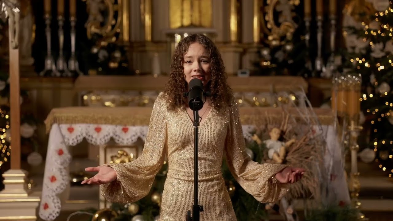 Emilia Skiba - Niech B&oacute;g dziś pok&oacute;j ześle Wam (cover)
