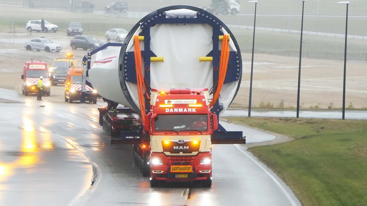 WINDMILL BLADES BEING TRANSPORTED | Blades for Windmill Vestas V236-15 MW & Siemens SG 14-236 DD