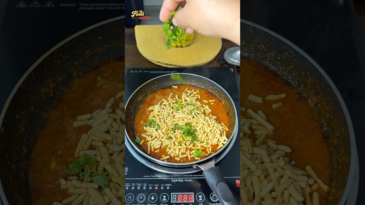 15 min Tiffin Recipe 😋❤️ Sev Bhaji Recipe #shorts #short #quickrecipe #sevbhaji