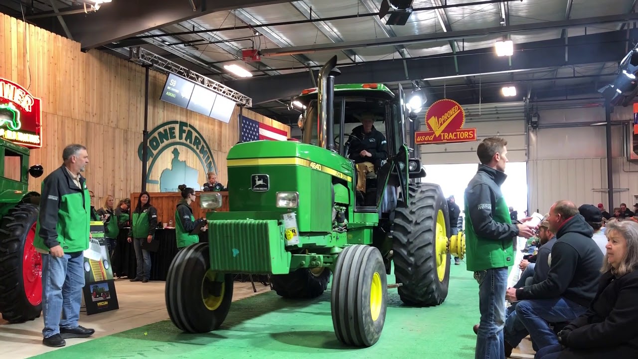 Mecum Iowa Premier 2018 Tractor Auction