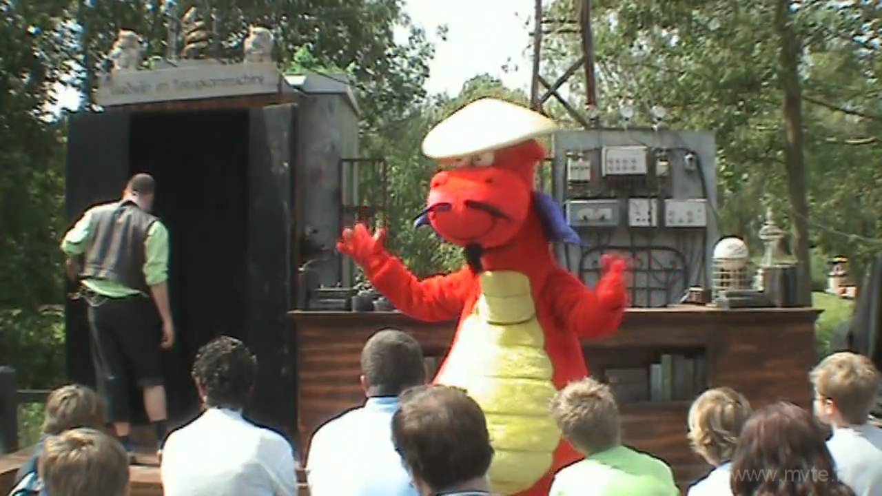 Walibi World Het toverfestijn van Merlijn (Zondag 10-05-2009) Scouting Fundays HD