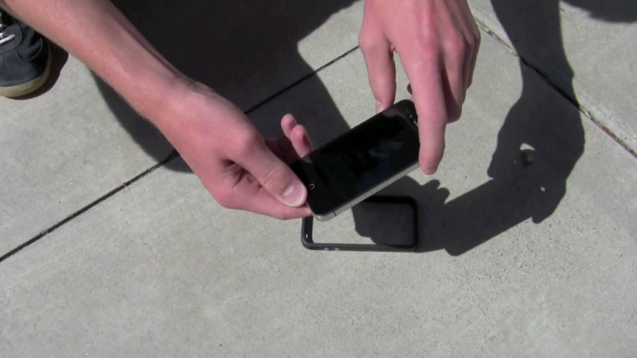iPhone 4 Drop Test: Apple Bumper Case