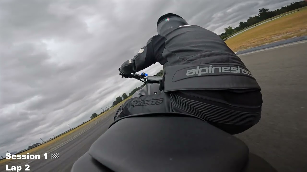 Yamaha MT07 Track Session 1 | Akrapovic Full Titanium Exhaust