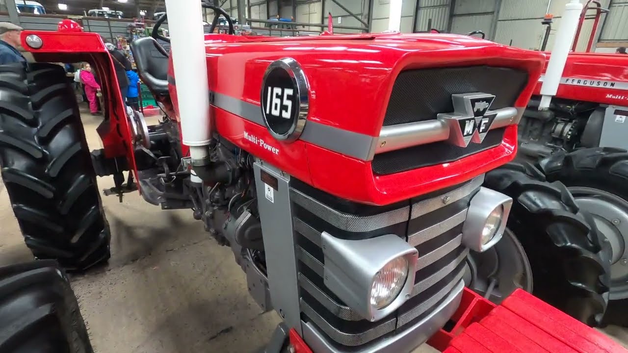1972 Massey Ferguson 165 Multi-Power Selene 4WD 3.5 Litre 4-Cyl Diesel Tractor (58 HP)
