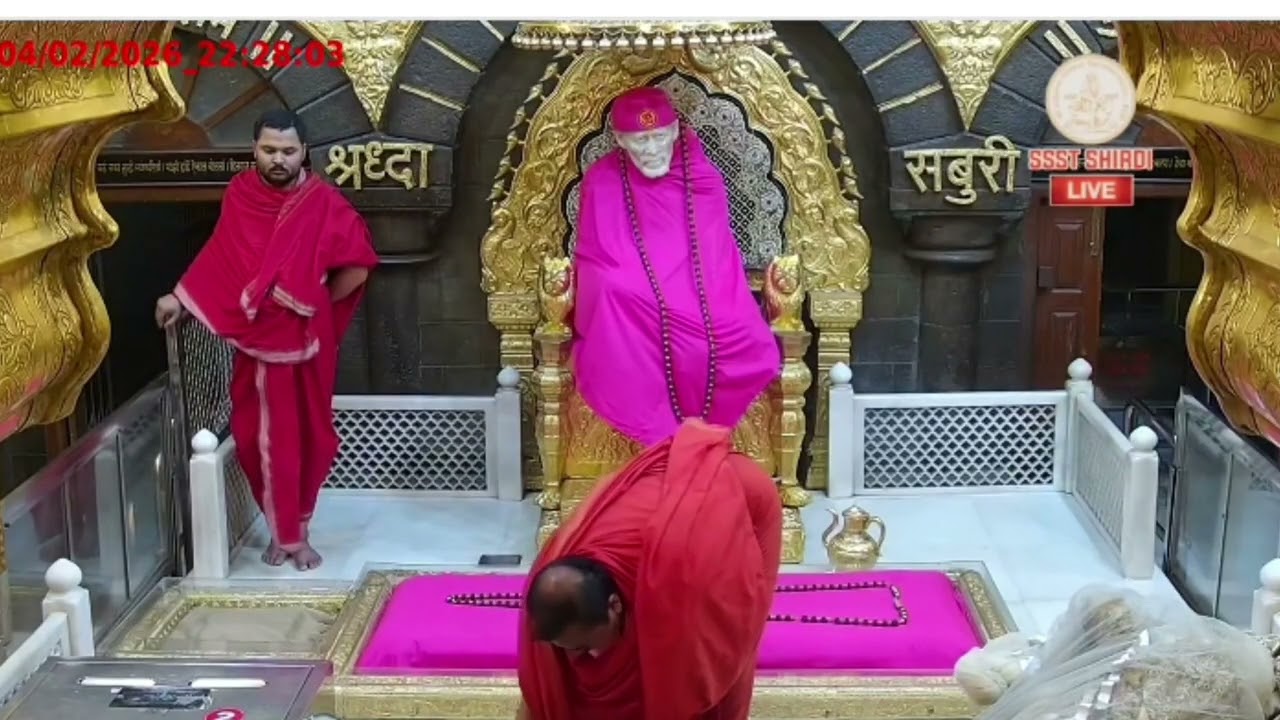After sheij Aarati Sai Baba Darshan 🌺🙏🌹#hindugod 