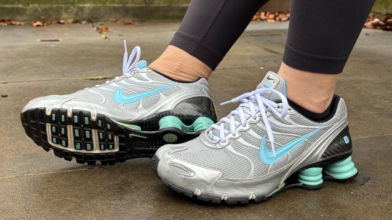 Women&rsquo;s Nike Shox Turbo VI (Metallic Silver/Blue Chill/Black)