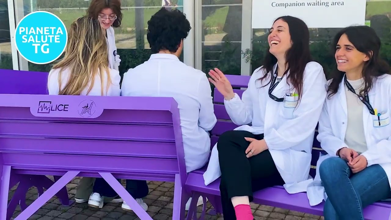La Panchina Viola e la Lotta all'Epilessia: un Inno a Resilienza e Inclusione al Campus Bio-Medico