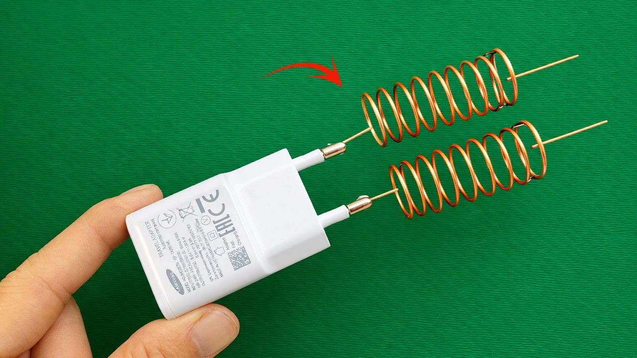 The most powerful antenna! Connect to your TV and watch free global HD TV channels!