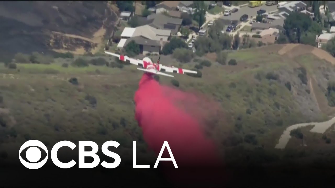 Sandy Fire burns more than 800 acres in Simi Valley, forcing evacuations