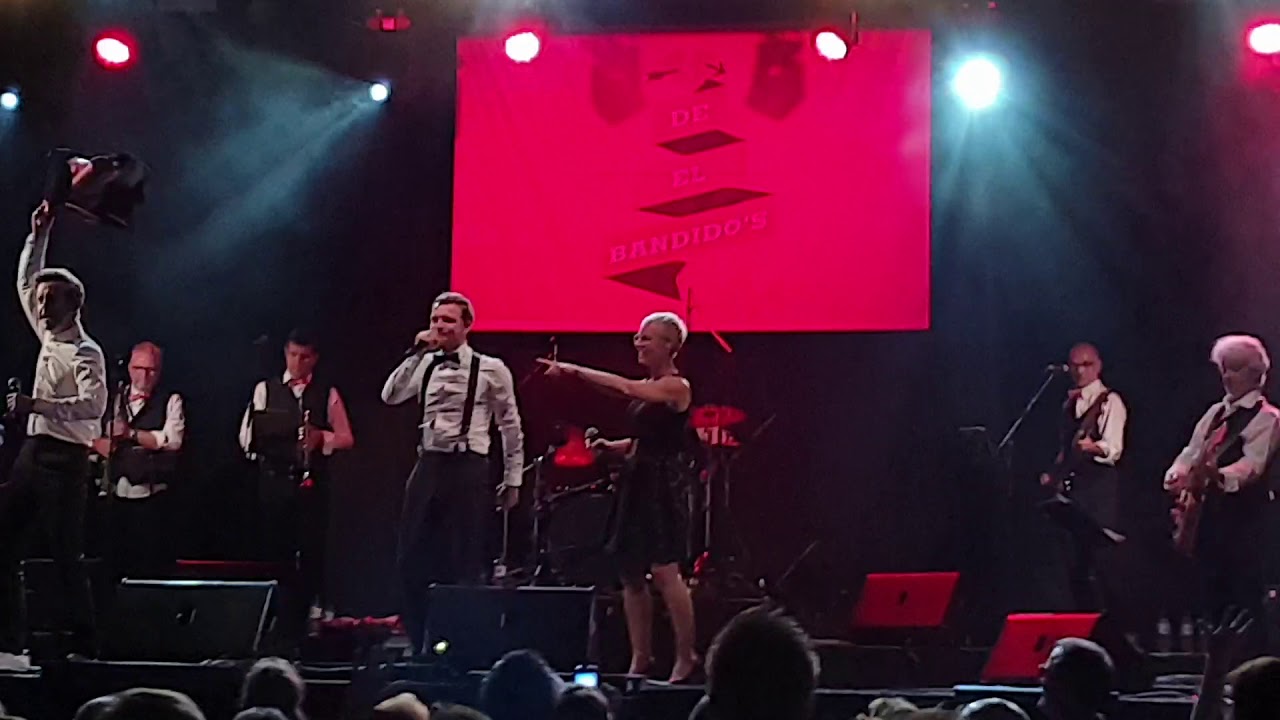 Jelle Cleymans, Jonas Van Geel & Free Souffriau - Bloed, Zweet & Tranen