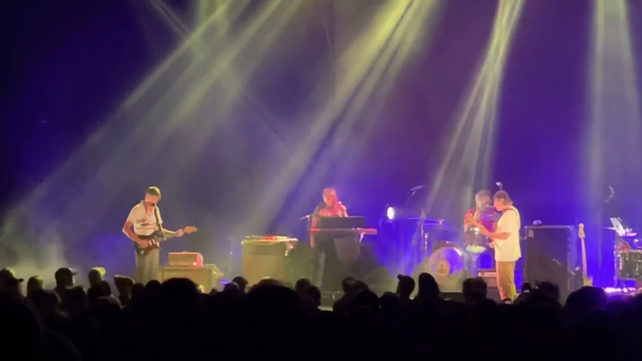 Pavement - AT&T (Brooklyn 10/3/22)