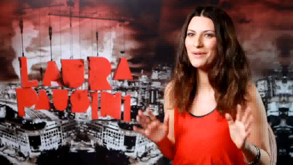 LAURA PAUSINI PRESENTA INÉDITO (spanish)PARTE 6)11.11.11 EL JUEGO DEL REGRESO HASTA JAMAS ABANDONÉ
