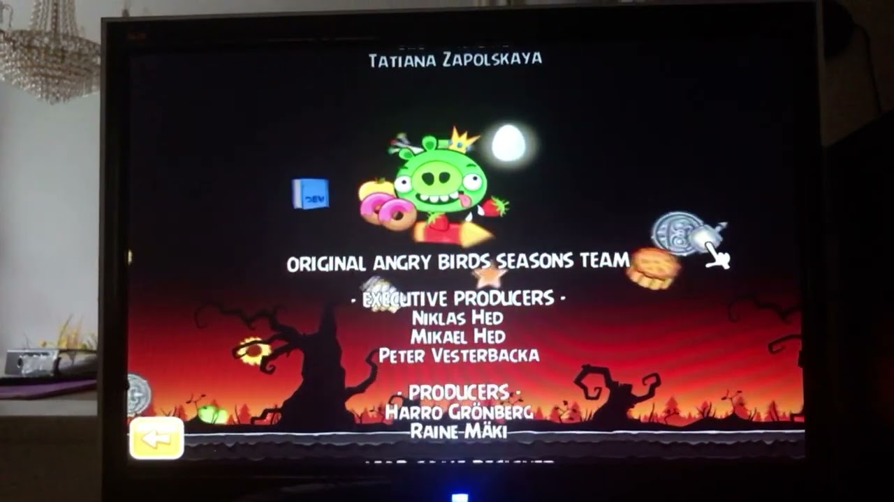 Angry Birds Seasons: Season 0 (Happy Halloween) Trick Or Treat (2011) End Credits
