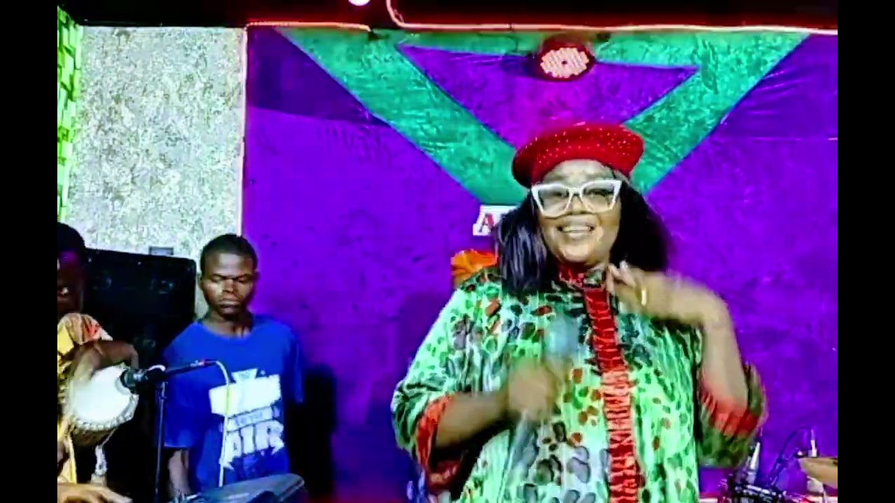 JOYFUL PRAISE//DAY NINE//GOSPEL//PRAISE//BAMGB0SE OMOLARA