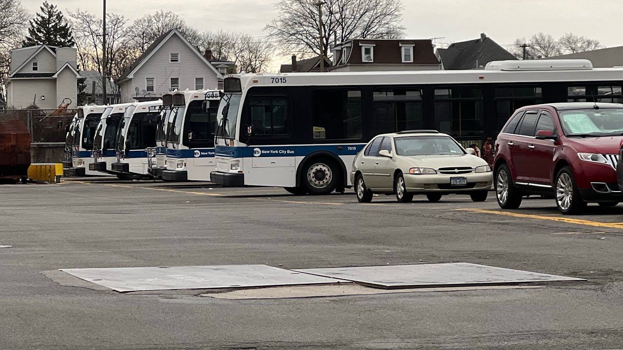 MTA Bus | Bus Action @ Castleton Depot