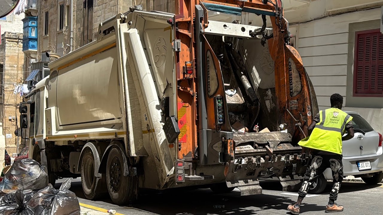 Garbage Truck in Malta! Dennis Olympus Rear Loader Packing Trash Bags