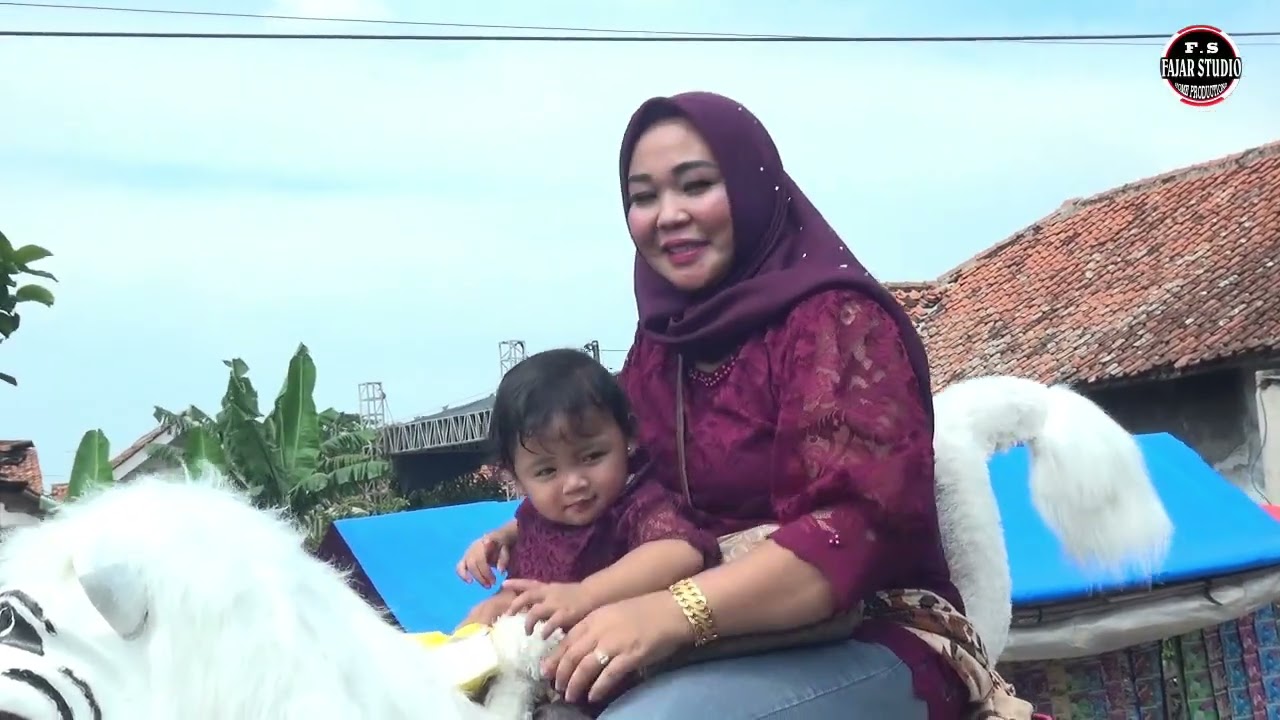 SINGA DANGDUT LAGU: HAYANG KAWIN