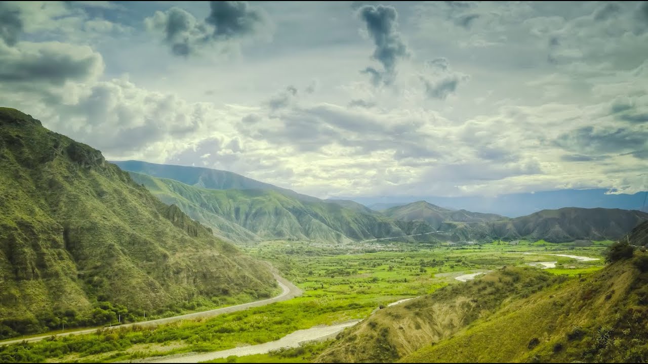 American F&uacute;tbol: Ecuador's Valley of Talent