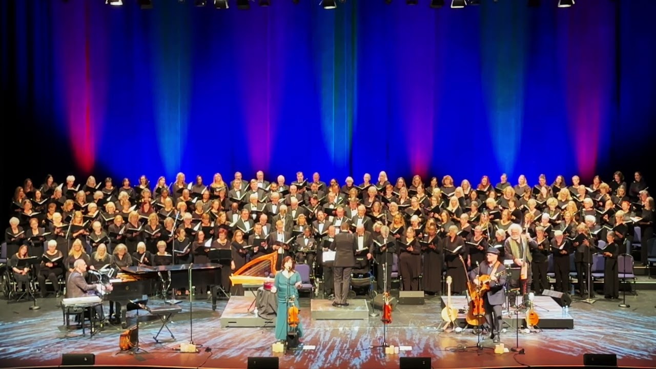 O Holy Night (Adolfe Adam) - The Barra MacNeils + Mississauga Festival Choir