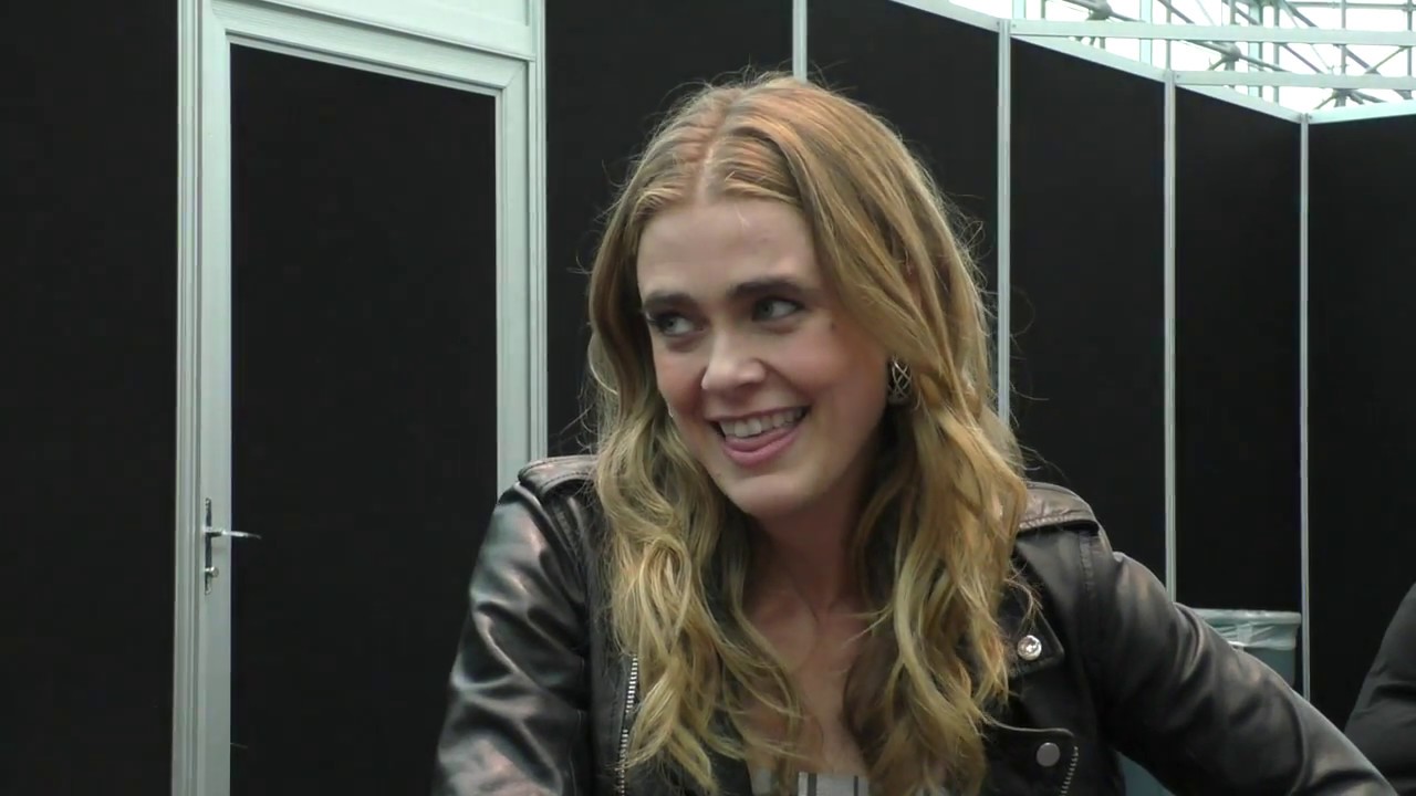 NYCC 2018:  MANIFEST -  Melissa Roxburgh