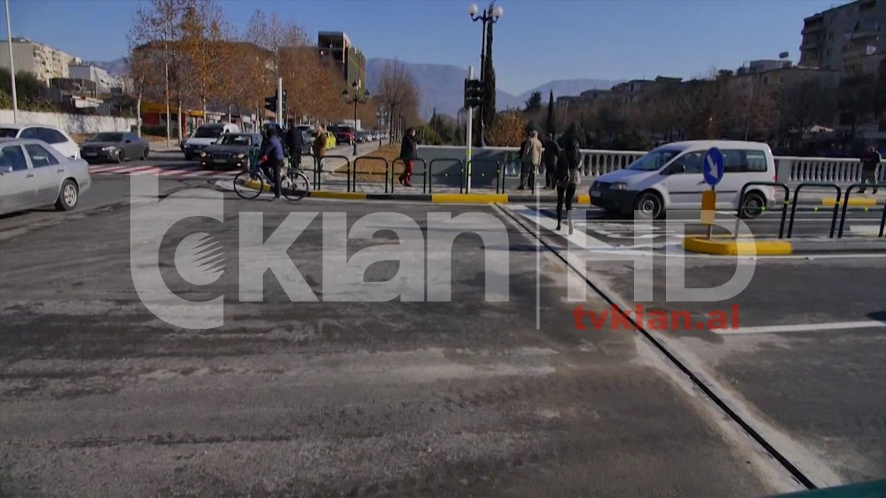 Hapet ura n&euml; Rrug&euml;n &ldquo;Irfan Tomini&rdquo;