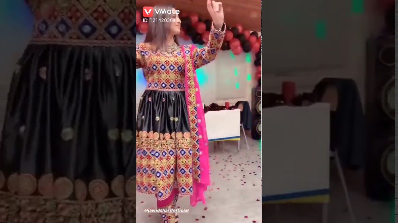 Pashto song dance by cute girl😎