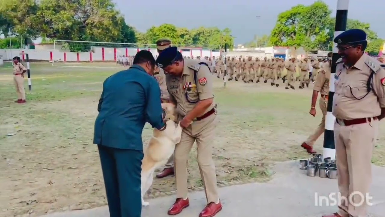 पुलिस अधीक्षक शाहजहाँपुर ने शुक्रवार की परेड में ली सलामी, दिए अनुशासन एवं पारदर्शिता के निर्देश